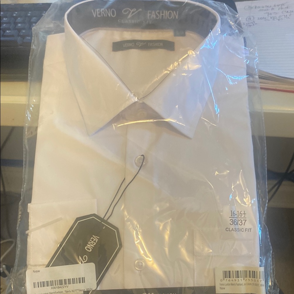 Classic White Dress Shirt with Pointed Collar